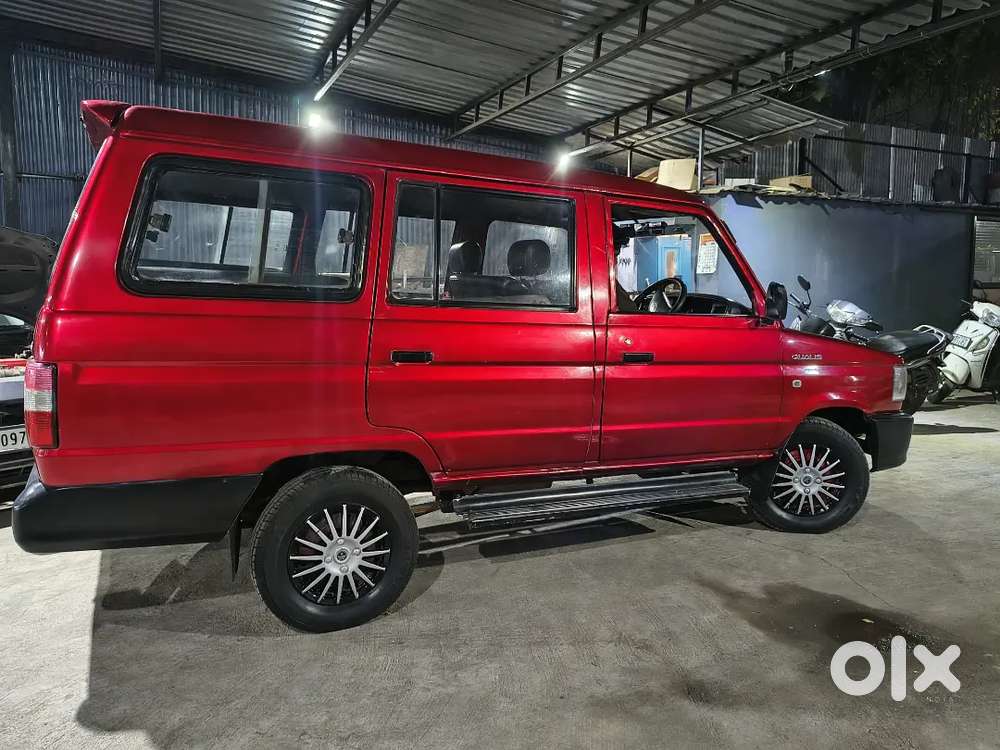 Toyota Qualis 2001 Diesel Well Maintained