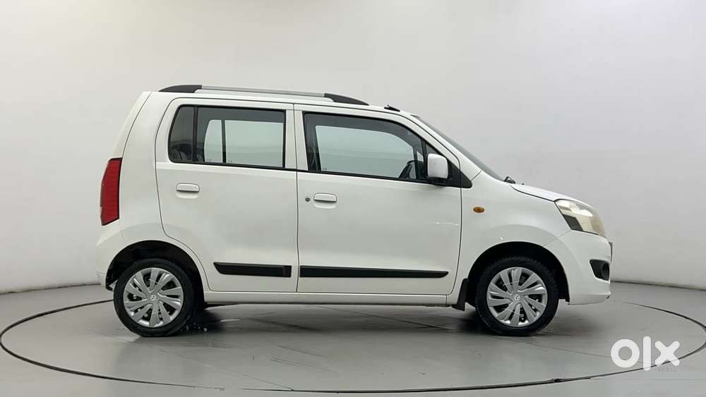 Maruti Suzuki Wagon R 1.0 Vxi Amt, 2017, Petrol