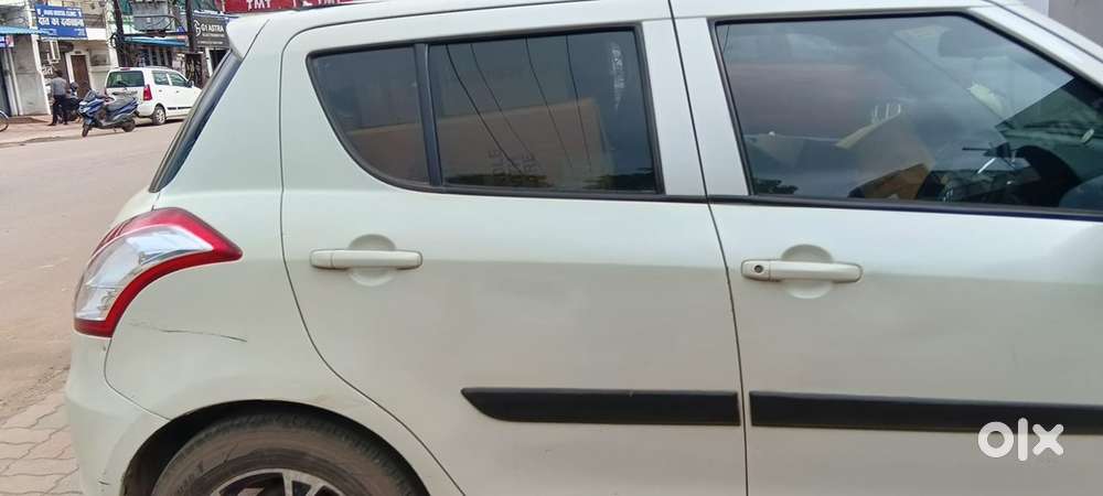 Maruti Suzuki Swift 2012