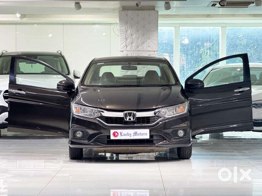Honda City 1.5 V Cvt I-vtec Mt, 2022, Petrol