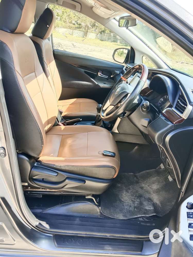 Toyota Innova Crysta 2.4 Vx Mt, 2019, Diesel