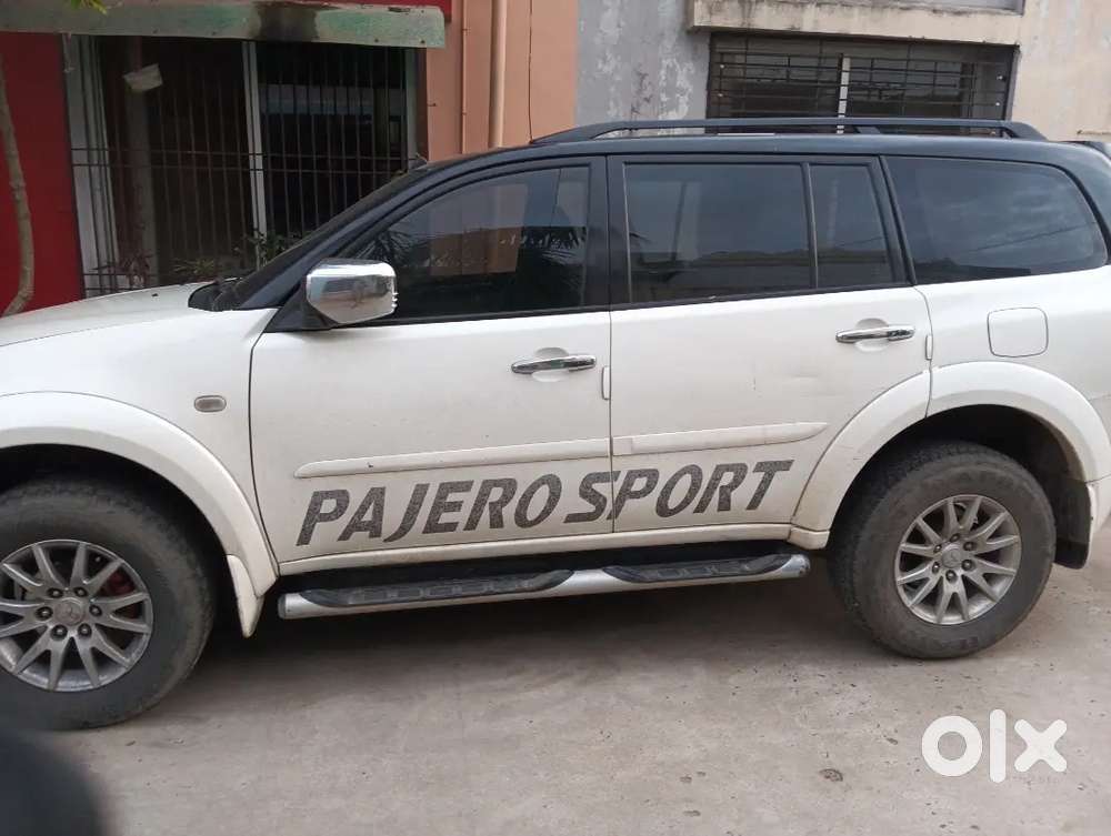 Mitsubishi Pajero Sport 2013 Diesel 75000 Km Driven