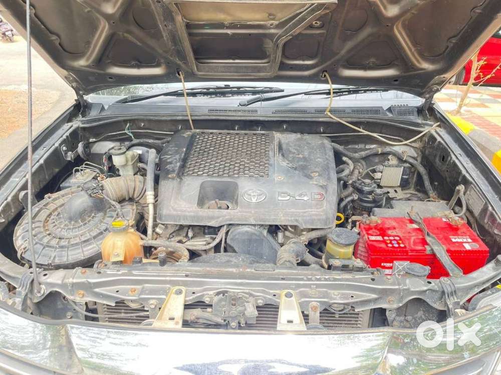 Toyota Fortuner 2011-2016 4x2 Manual, 2012, Diesel