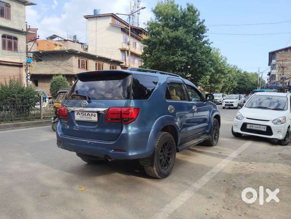 Toyota Fortuner 3.0 4x4 Manual, 2012, Diesel