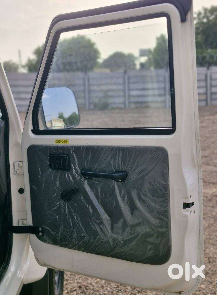 Mahindra Bolero Diz, 2024, Diesel