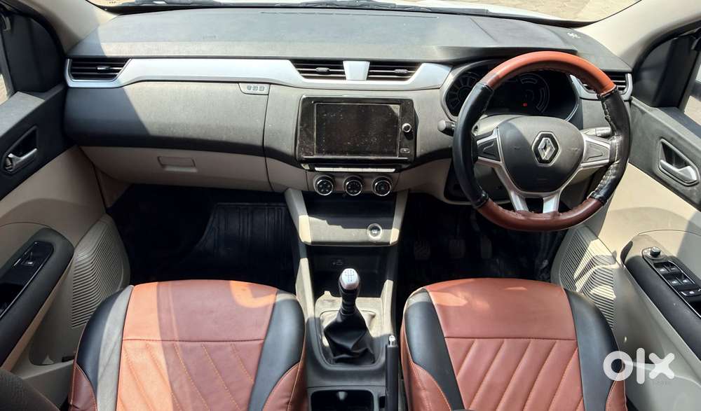 Renault Triber Rxz, 2020, Petrol