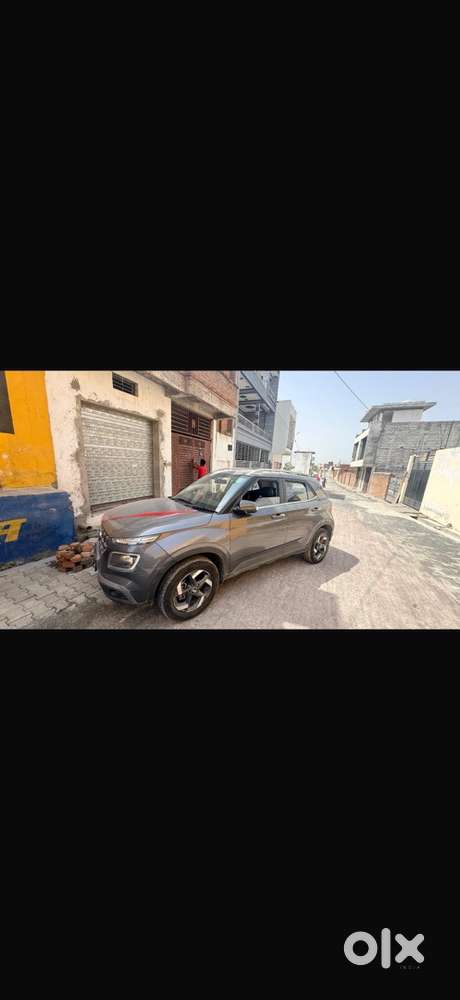 Hyundai Venue Petrol Manual 2020 Top Model With Sunrup