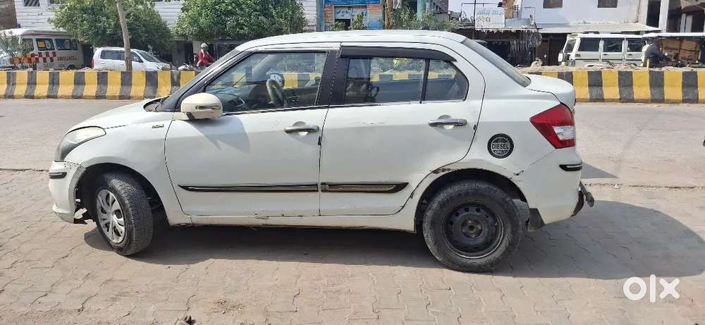 Maruti Suzuki Swift Dzire 2015 Diesel 105000 Km Driven