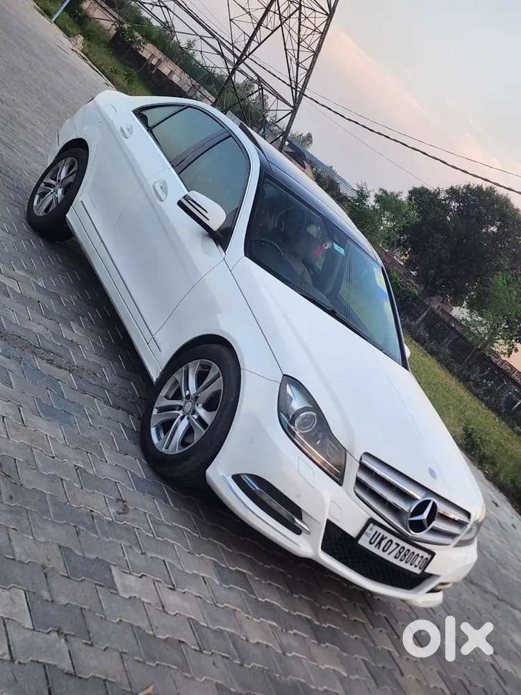 Mercedes-benz C-class Full Insurance Petrol Well Maintained