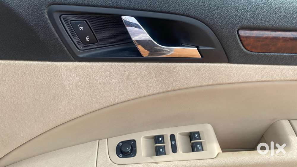 Skoda Superb 1.8 Elegance Tsi At, 2012, Petrol