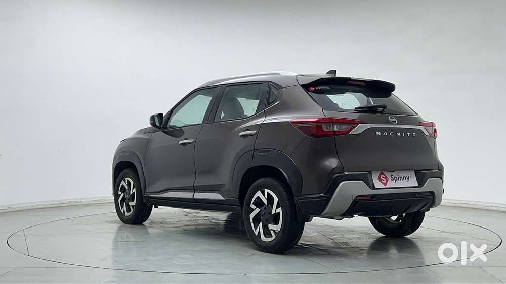 Nissan Magnite 1.0 Xv, 2022, Petrol