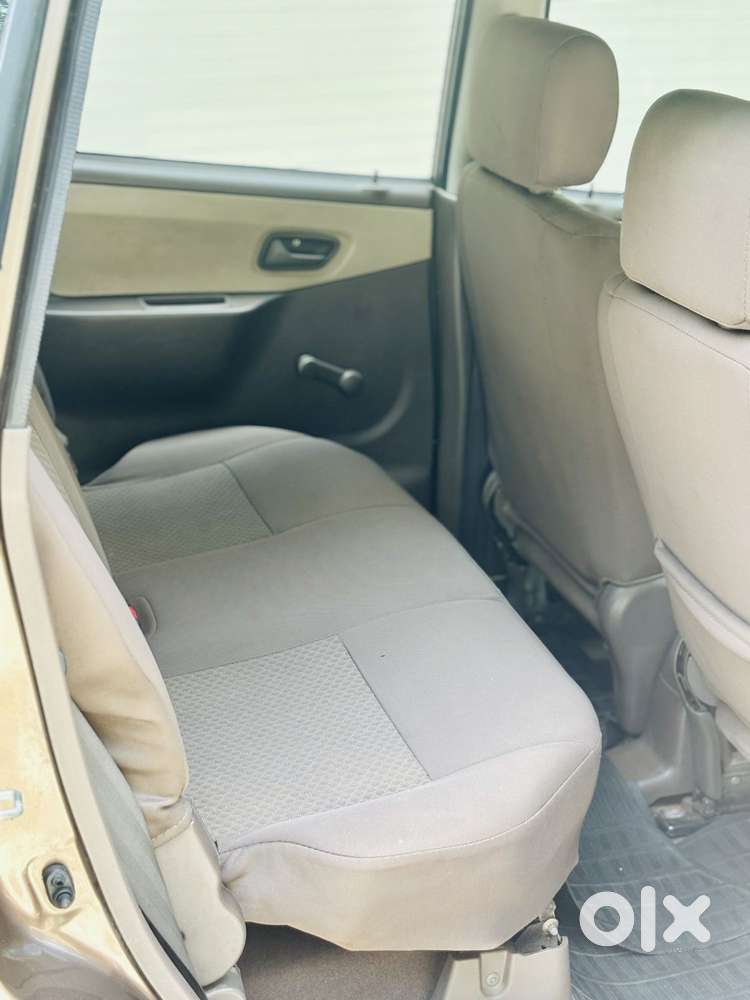 Maruti Suzuki Zen Estilo Lxi Bs Iv, 2011, Petrol