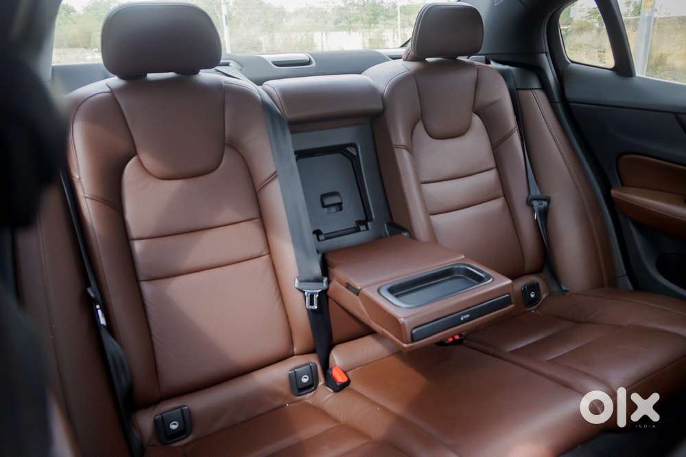 Volvo S60 T4 Inscription, 2021, Petrol