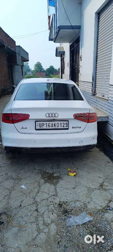 Audi A4 Premium 2012 Diesel Sunroof