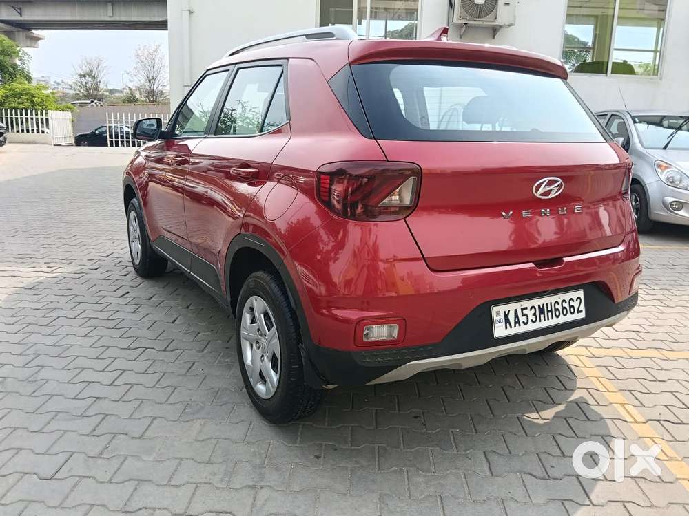 Hyundai Venue S Plus Mt 1.2 Kappa, 2021, Petrol
