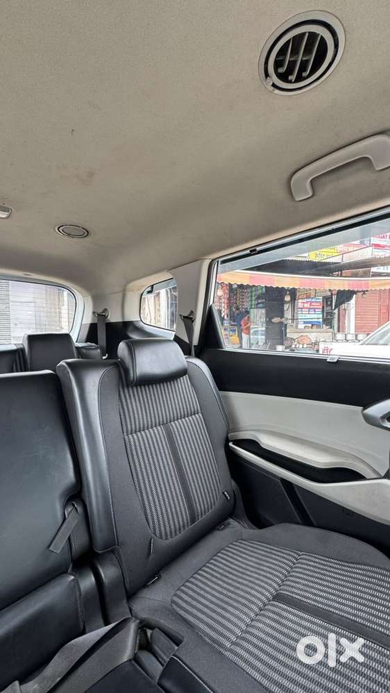 Kia Carens 2022 Petrol Manual