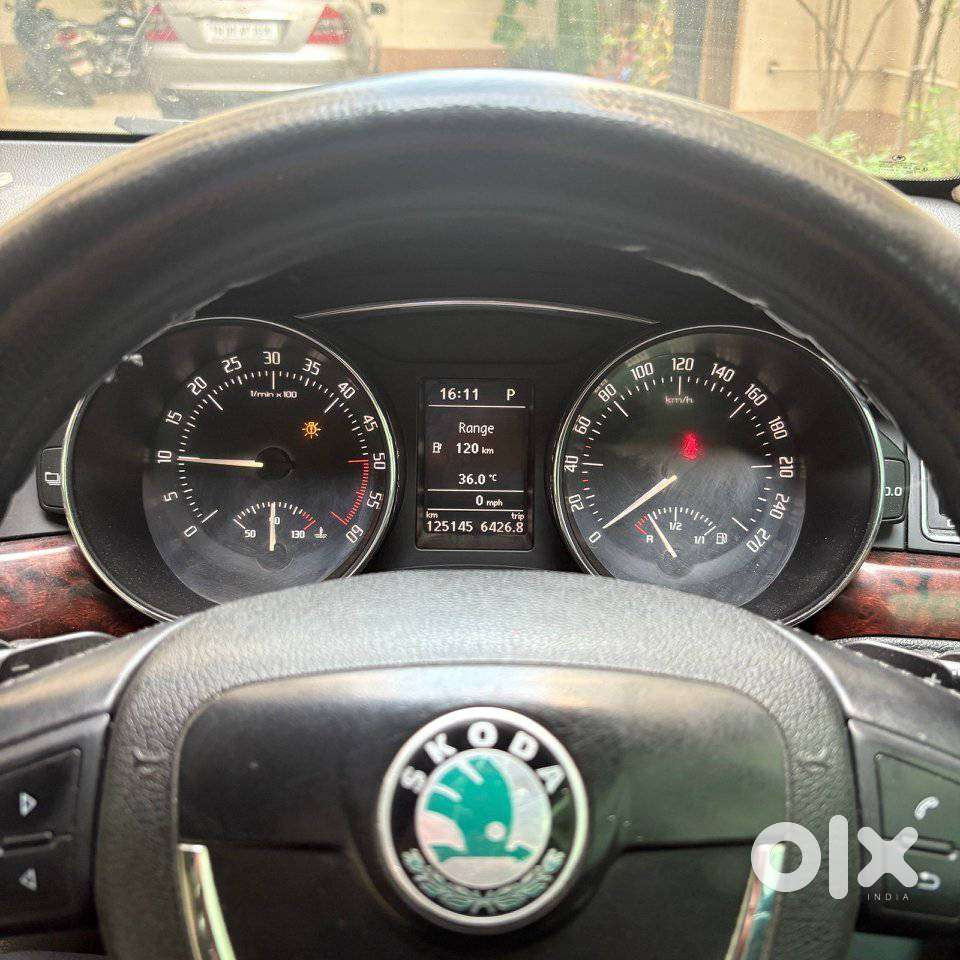 Skoda Superb 2008-2013 Elegance 2.0 Tdi Cr At, 2013, Diesel