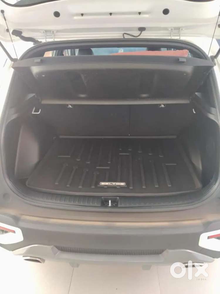 Kia Seltos 2023 Petrol Well Maintained All Company Records Is There