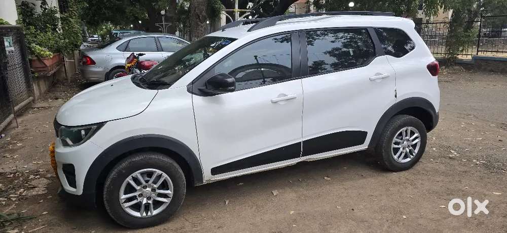 Renault Triber 1.0 Rxt 2022 Variant
