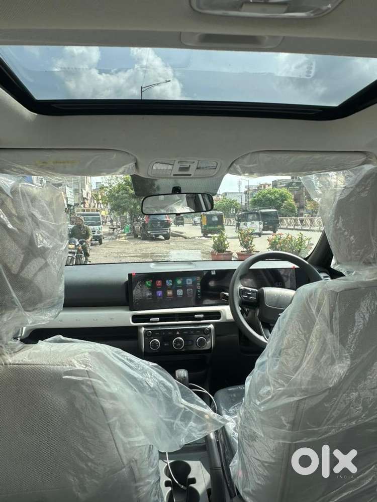 Hyundai New Venue 2025 Petrol Well Maintained