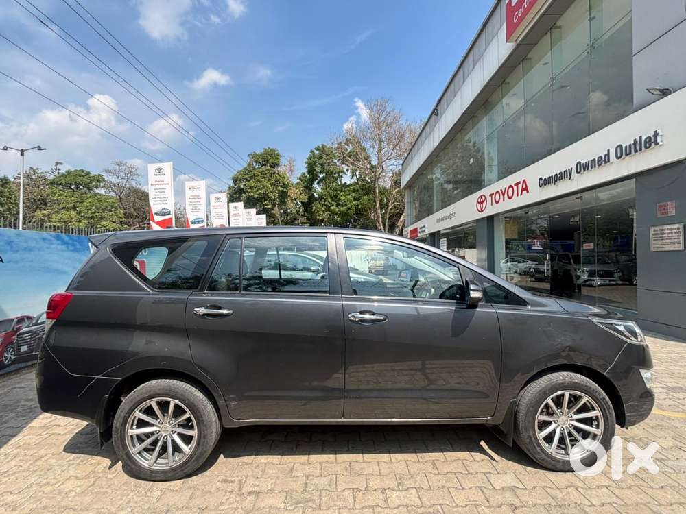 Toyota Innova Crysta 2.4 Gx Mt, 2017, Diesel