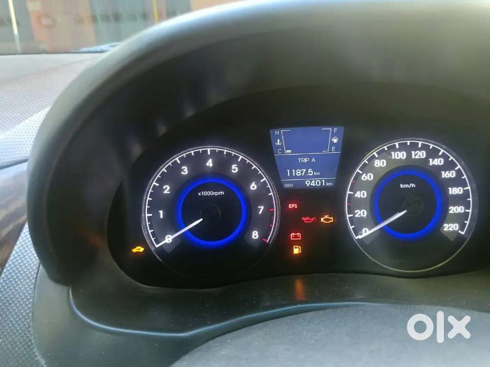 2013 Hyundai Verna 1.6 Sx(o) Petrol Manual &ndash; White