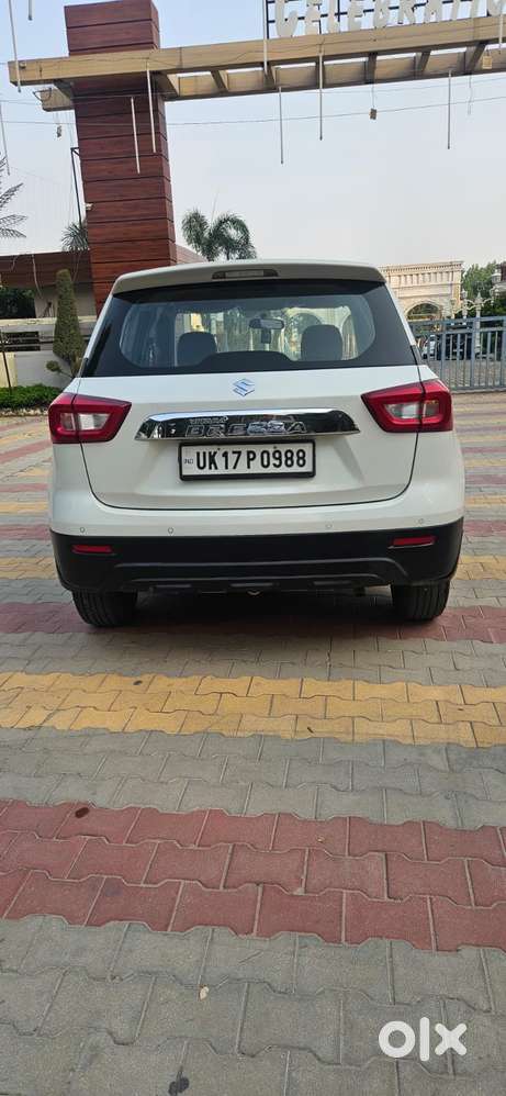 Maruti Suzuki Brezza 1.5 Lxi Smart Hybrid, 2020, Petrol