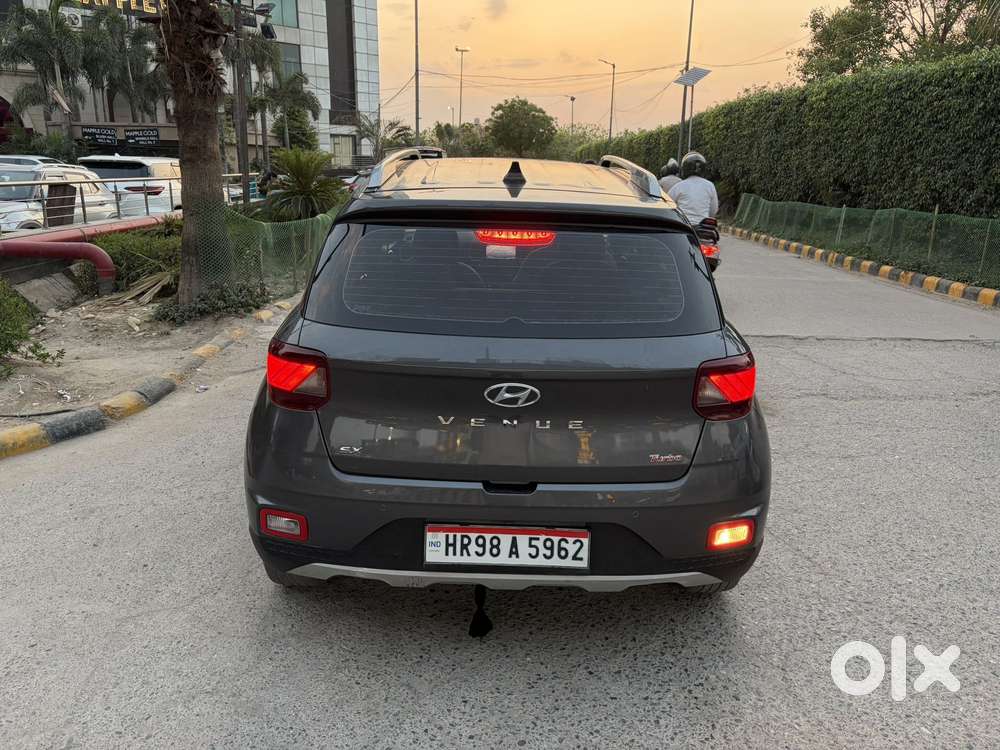 Hyundai Venue 1.0 Sx Turbo Imt, 2021, Petrol