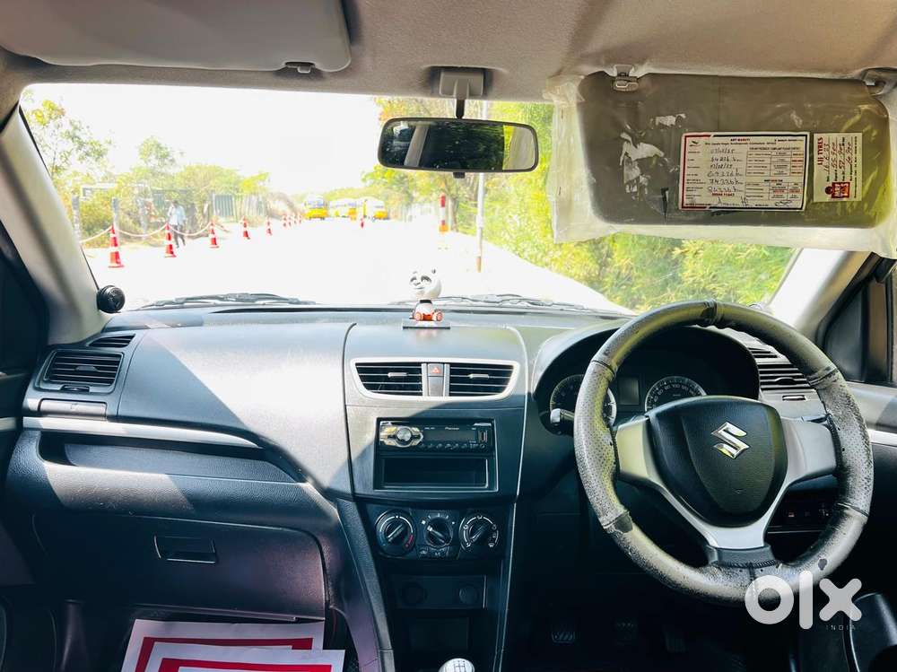 Maruti Suzuki Swift Vxi + Manual, 2012, Petrol