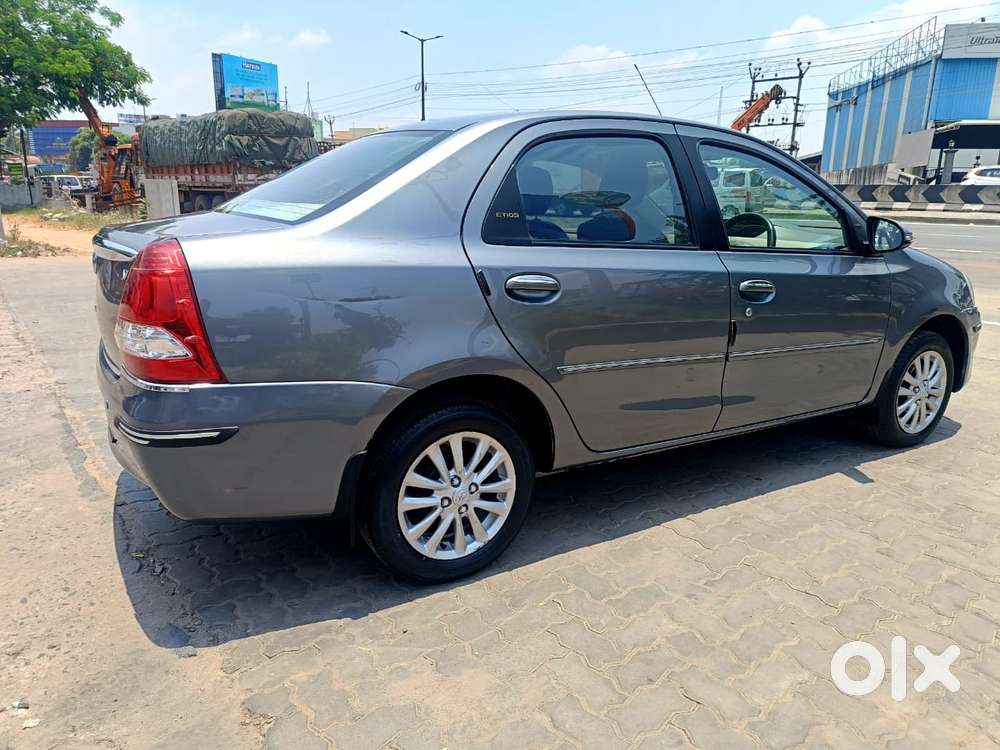 Toyota Etios, 2013, Petrol