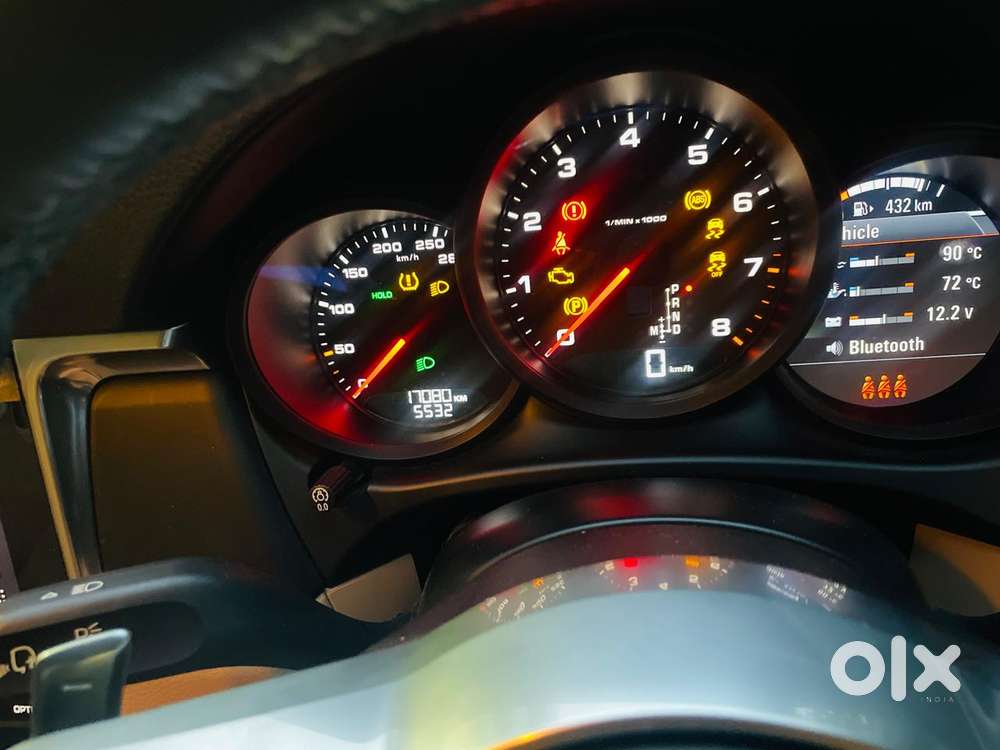 Porsche Macan 2.0 Petrol, 2021, Petrol