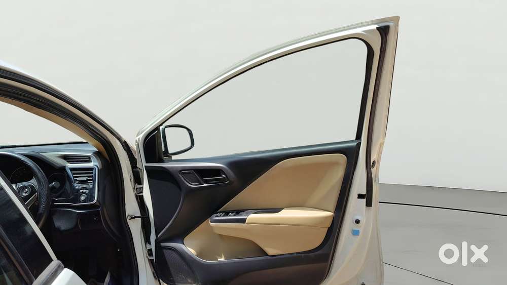 Honda City I-vtec Sv, 2016, Petrol