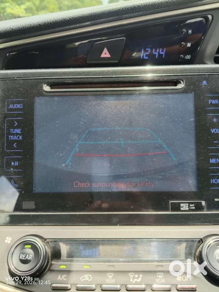 Toyota Innova Crysta [2020-ongoing] 2.4 Vx 7 Str, 2017, Diesel