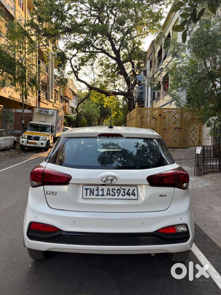 Hyundai Elite I20 Sportz (o) 1.2 Mt, 2020, Petrol