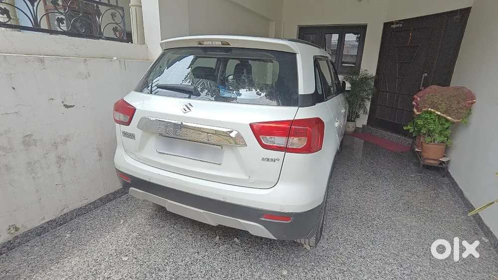 Maruti Suzuki Brezza Zdi+ 2017