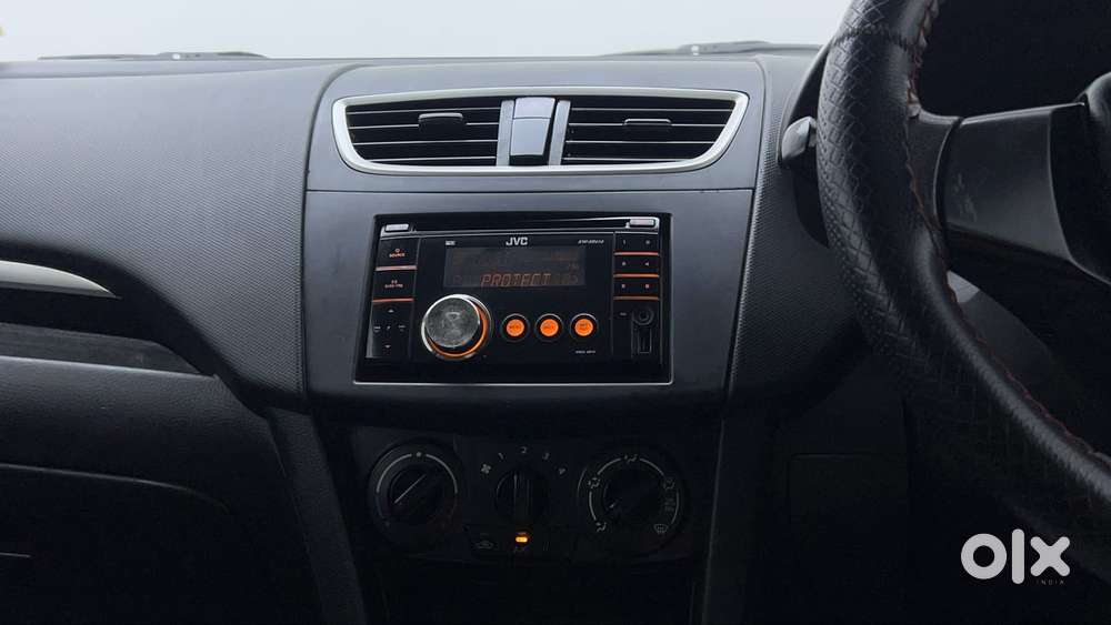 Maruti Suzuki Swift 1.2 Lxi (o), 2017, Petrol