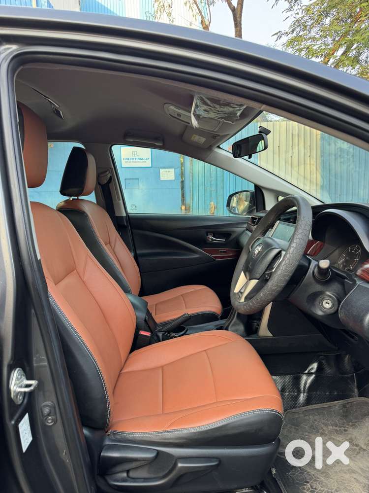 Toyota Innova Crysta 2.4 G Mt 7 Str, 2018, Diesel