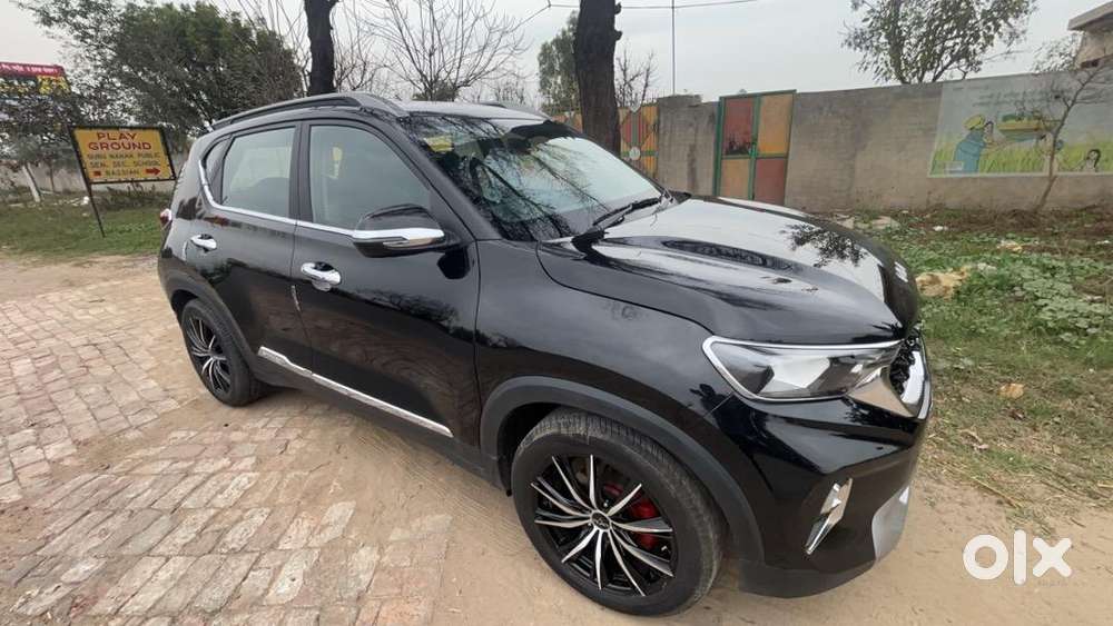 Kia Sonet 2022 2nd Owner Petrol Brand New Condition