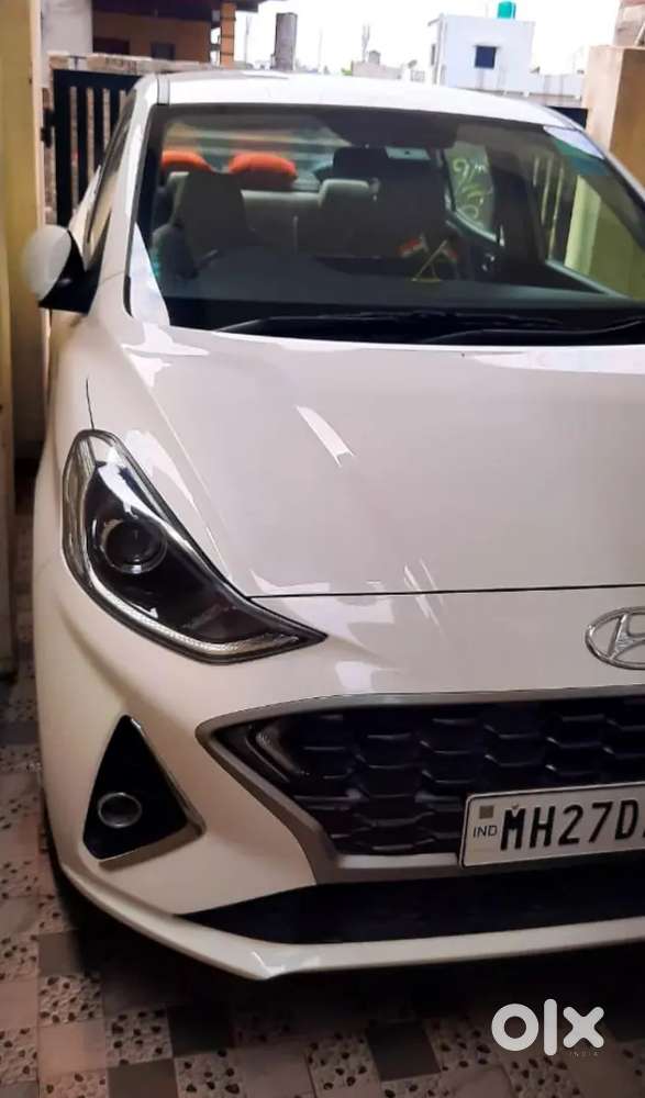 Bank Manager Owned Hyundai Aura Top End Model With Cruise Control.