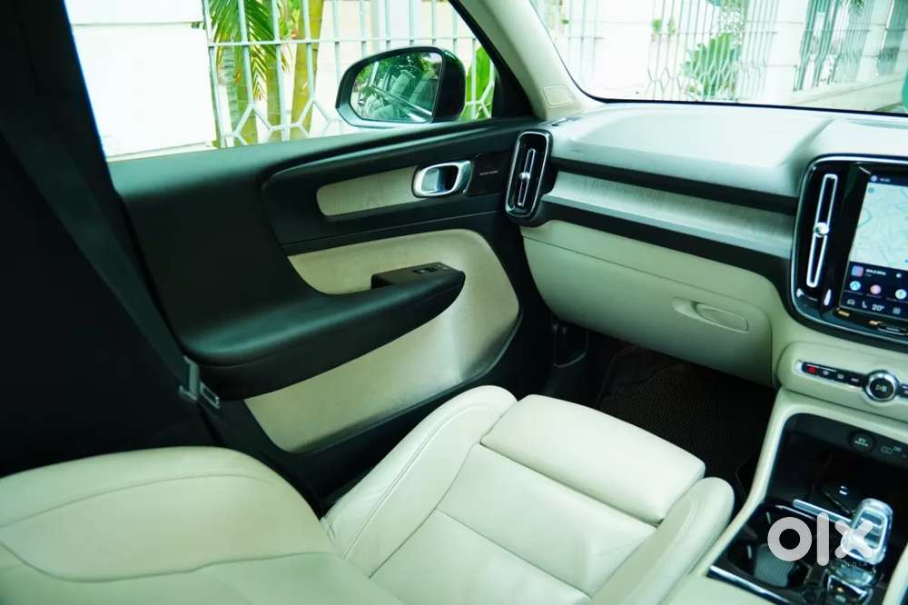 Volvo Xc40 B4 Ultimate, 2022, Petrol