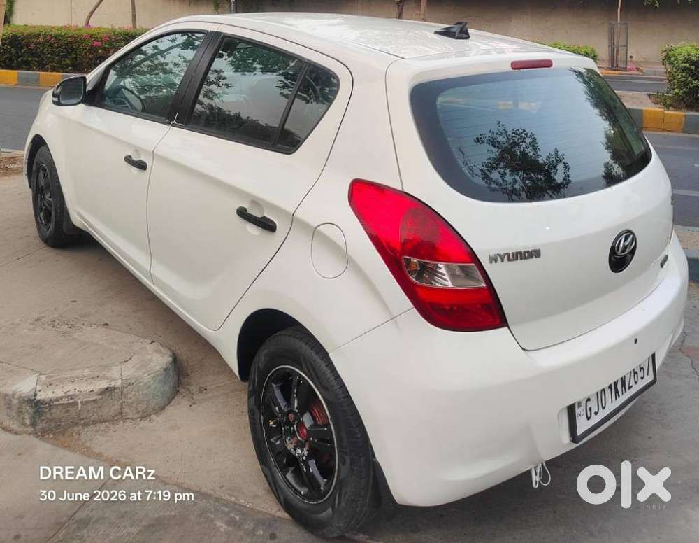 Hyundai I20 Sportz Option 1.4 Crdi, 2012, Diesel
