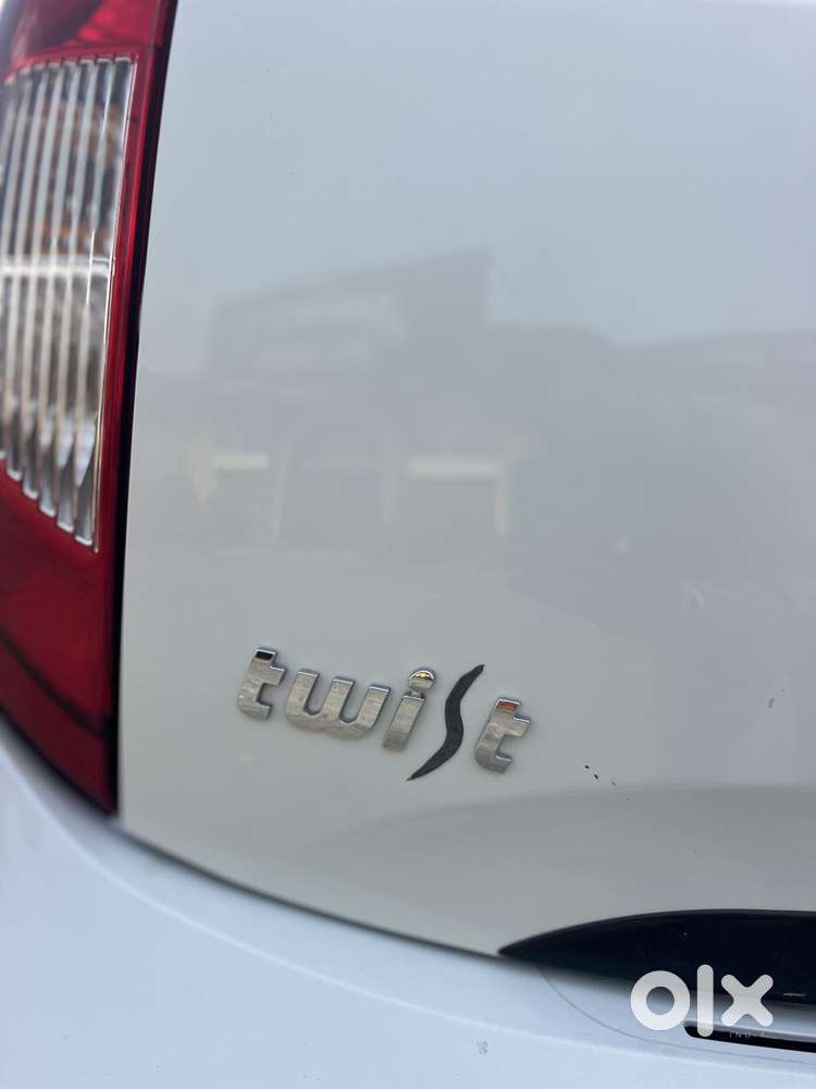 Tata Nano Genx Xta, 2016, Petrol