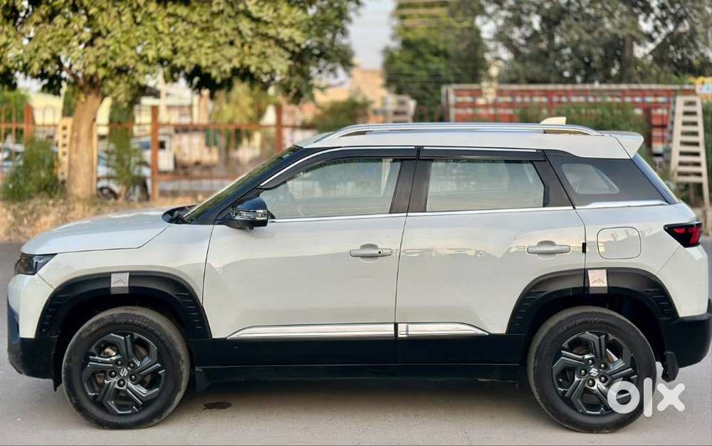 Maruti Suzuki Brezza Zxi S-cng, 2023, Cng & Hybrids