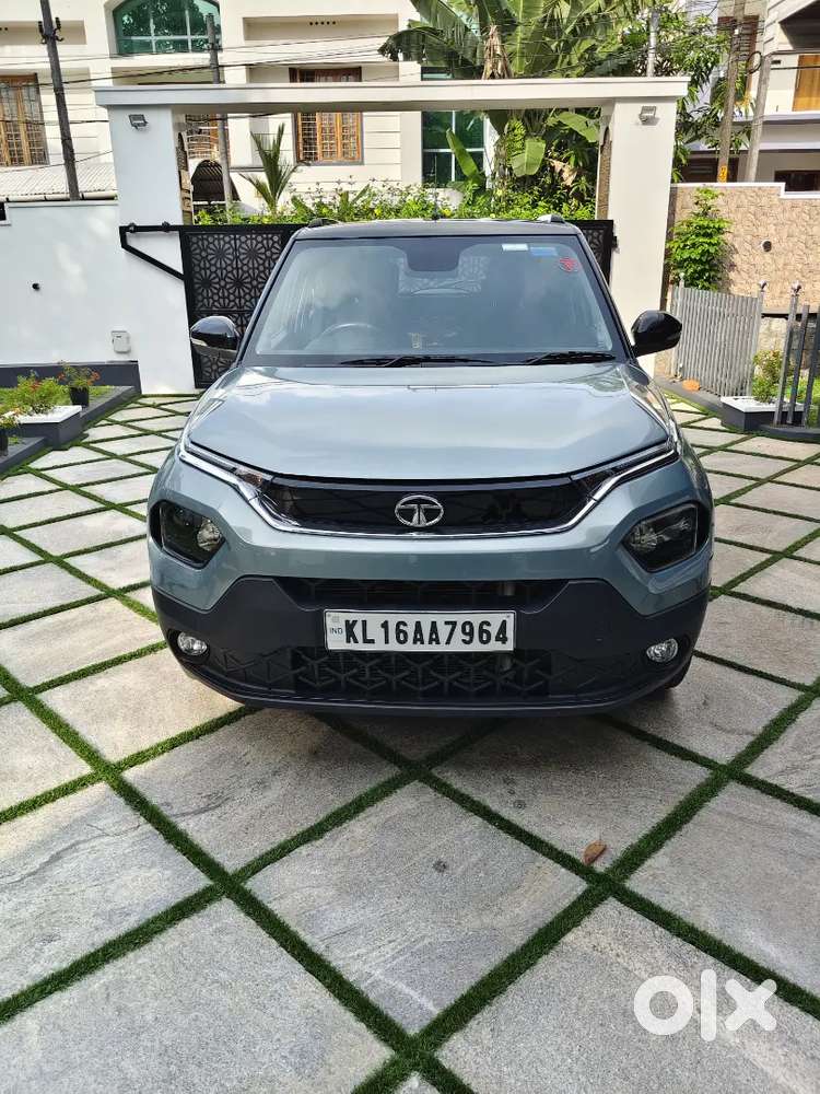 Doctor Used Car. Show Room  Contition