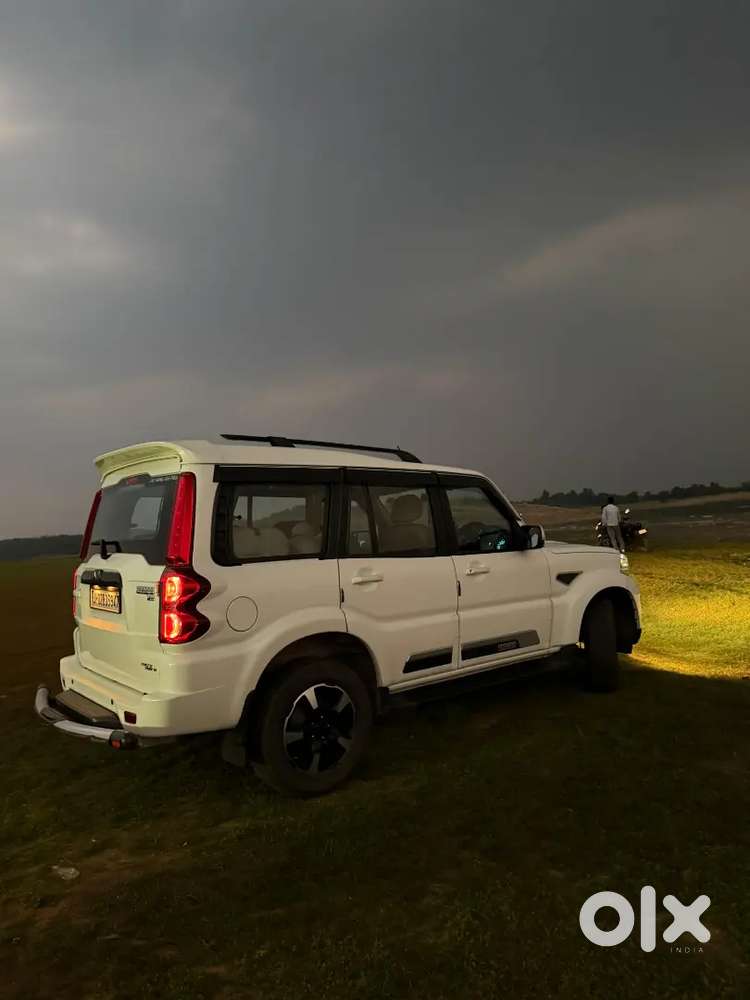 Mahindra Scorpio 2021 Diesel Classic