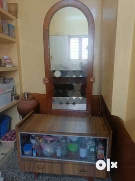 Olx second deals hand dressing table