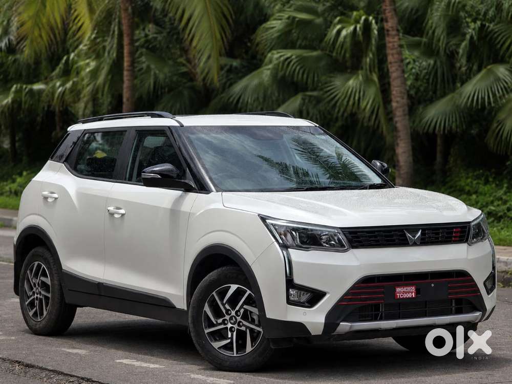 Mahindra Xuv300 W8 Option, 2023, Petrol