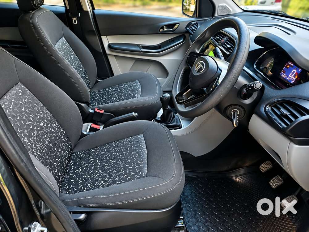 Tata Tiago 1.2 Revotron Xm, 2024, Petrol