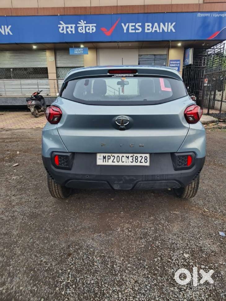 Tata Punch Accomplished, 2022, Petrol