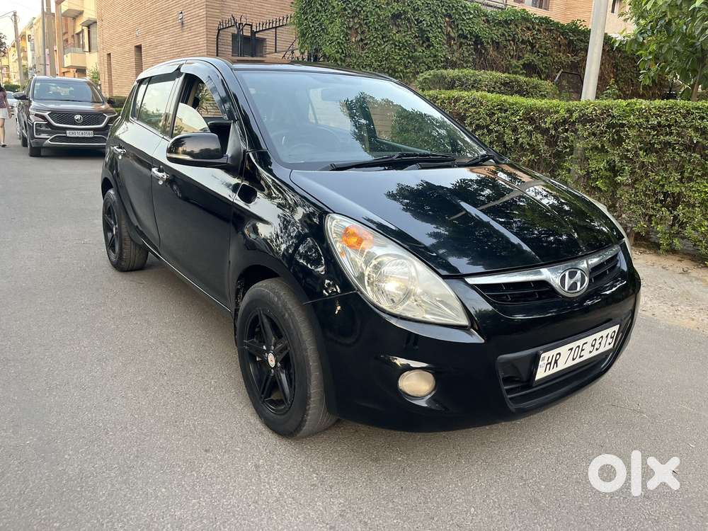 Hyundai I20 Asta 1.4 Crdi With Avn 6 Speed, 2010, Diesel